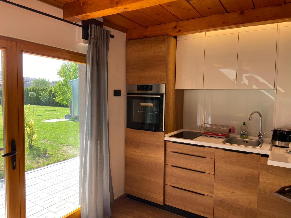 Petrovaradin Chalet Novi Sad Exterior foto